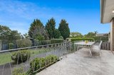 https://images.listonce.com.au/custom/160x/listings/87-strada-crescent-wheelers-hill-vic-3150/229/01726229_img_11.jpg?BfU3i5aeQ8w