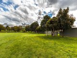 https://images.listonce.com.au/custom/160x/listings/87-thames-street-box-hill-vic-3128/791/01743791_img_04.jpg?ARsNvIFfGLI
