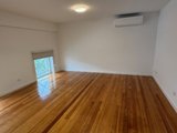 https://images.listonce.com.au/custom/160x/listings/8704-victoria-street-north-melbourne-vic-3051/447/01891447_img_02.jpg?Hsat9_-wk7E