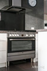 https://images.listonce.com.au/custom/160x/listings/871-mt-dandenong-road-montrose-vic-3765/360/01779360_img_13.jpg?goY_yRDRNP0