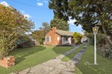https://images.listonce.com.au/custom/160x/listings/876-high-street-road-glen-waverley-vic-3150/794/01723794_img_16.jpg?n8Q19iA0e9s
