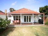 https://images.listonce.com.au/custom/160x/listings/88-anderson-street-newport-vic-3015/070/01614070_img_04.jpg?drvrBPnlpKg