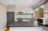 https://images.listonce.com.au/custom/160x/listings/88-ashenden-square-rosebud-vic-3939/677/01521677_img_04.jpg?dKHnfSbdhSY