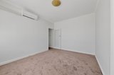 https://images.listonce.com.au/custom/160x/listings/88-austin-avenue-elwood-vic-3184/537/01780537_img_04.jpg?6JF4ye2S2cU