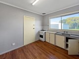 https://images.listonce.com.au/custom/160x/listings/88-bacchus-marsh-road-corio-vic-3214/467/01943467_img_06.jpg?8TiooN1B7mo