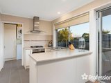 https://images.listonce.com.au/custom/160x/listings/88-cambridge-road-kilsyth-vic-3137/956/01524956_img_05.jpg?Z79uyguxCwY