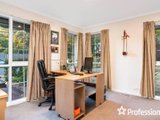 https://images.listonce.com.au/custom/160x/listings/88-cambridge-road-kilsyth-vic-3137/956/01524956_img_08.jpg?4bl-1YayWjU