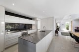 https://images.listonce.com.au/custom/160x/listings/88-cobden-street-kew-vic-3101/351/00757351_img_02.jpg?yzd0f73O-Og