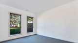 https://images.listonce.com.au/custom/160x/listings/88-evans-drive-croydon-vic-3136/964/01979964_img_06.jpg?zwVUSzM4rM4