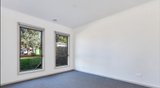 https://images.listonce.com.au/custom/160x/listings/88-evans-drive-croydon-vic-3136/964/01979964_img_13.jpg?9ElYEciLvqc