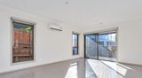 https://images.listonce.com.au/custom/160x/listings/88-evans-drive-croydon-vic-3136/964/01979964_img_15.jpg?vuIE8B_nWT8