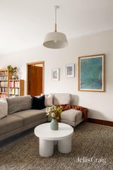 https://images.listonce.com.au/custom/160x/listings/88-fyffe-street-thornbury-vic-3071/318/01990318_img_10.jpg?85CjtbhfNWM