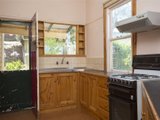 https://images.listonce.com.au/custom/160x/listings/88-hargraves-street-castlemaine-vic-3450/326/00616326_img_10.jpg?ZsClgHmiGEM