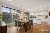 https://images.listonce.com.au/custom/160x/listings/88-kauri-court-croydon-vic-3136/120/01988120_img_04.jpg?H-yDVXwdDJM