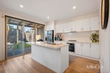 https://images.listonce.com.au/custom/160x/listings/88-kauri-court-croydon-vic-3136/120/01988120_img_05.jpg?_X5RP5HpuvI