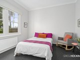 https://images.listonce.com.au/custom/160x/listings/88-mason-street-newport-vic-3015/640/01203640_img_07.jpg?ei0DDTXKEhM