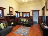 https://images.listonce.com.au/custom/160x/listings/88-mitford-street-elwood-vic-3184/328/01793328_img_04.jpg?FpeK97O2YwI