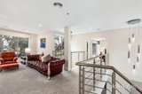 https://images.listonce.com.au/custom/160x/listings/88-river-avenue-plenty-vic-3090/549/01969549_img_12.jpg?WWAoB4h0gSA