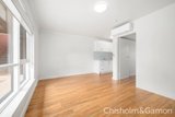 https://images.listonce.com.au/custom/160x/listings/88-robert-street-elwood-vic-3184/181/01794181_img_06.jpg?fRYzlzg8Cw8