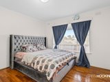 https://images.listonce.com.au/custom/160x/listings/883-railway-street-north-altona-vic-3018/501/01203501_img_04.jpg?6hwdCHO_YZI