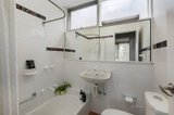 https://images.listonce.com.au/custom/160x/listings/8840-toorak-road-hawthorn-east-vic-3123/946/00842946_img_04.jpg?RA2Ks0FYwLY