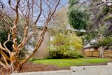 https://images.listonce.com.au/custom/160x/listings/884a-maribyrnong-road-moonee-ponds-vic-3039/285/01766285_img_06.jpg?HU0hszxDhNo