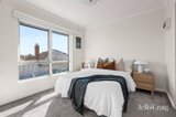 https://images.listonce.com.au/custom/160x/listings/887-heller-street-brunswick-west-vic-3055/767/01952767_img_07.jpg?yCKcpJPzFS0