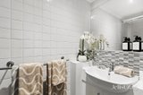 https://images.listonce.com.au/custom/160x/listings/889-denham-street-hawthorn-vic-3122/417/01967417_img_03.jpg?ijAxb2JP-2c