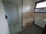 https://images.listonce.com.au/custom/160x/listings/889-high-street-road-glen-waverley-vic-3150/804/01817804_img_05.jpg?eXwDVFwIVYw