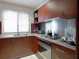 https://images.listonce.com.au/custom/160x/listings/889-ormond-road-elwood-vic-3184/653/01793653_img_02.jpg?yQ6hkJsiOIs