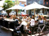 https://images.listonce.com.au/custom/160x/listings/889-ormond-road-elwood-vic-3184/653/01793653_img_08.jpg?gSH5G6C0tx4