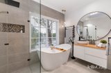 https://images.listonce.com.au/custom/160x/listings/89-91-jumping-creek-road-wonga-park-vic-3115/301/01981301_img_19.jpg?YUj51iXZBRc