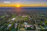 https://images.listonce.com.au/custom/160x/listings/89-91-jumping-creek-road-wonga-park-vic-3115/301/01981301_img_31.jpg?e1BJBqzQNYI