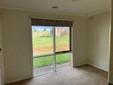 https://images.listonce.com.au/custom/160x/listings/89-chanters-lane-trentham-east-vic-3458/963/01772963_img_06.jpg?Bf5MmkxeMN8