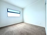 https://images.listonce.com.au/custom/160x/listings/89-citrus-court-doncaster-vic-3108/466/01831466_img_06.jpg?yUYgU4EymF8