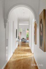 https://images.listonce.com.au/custom/160x/listings/89-kooyong-road-armadale-vic-3143/064/01911064_img_12.jpg?n0vE59Il90U