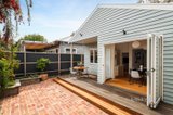 https://images.listonce.com.au/custom/160x/listings/89-rennie-street-thornbury-vic-3071/142/01629142_img_07.jpg?5hoAJMolAD0