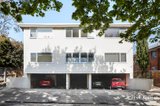 https://images.listonce.com.au/custom/160x/listings/89-tiuna-grove-elwood-vic-3184/738/01984738_img_10.jpg?R2Y9iRIfL3U