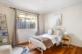 https://images.listonce.com.au/custom/160x/listings/89-warralong-avenue-greensborough-vic-3088/974/01531974_img_10.jpg?r22hdpBF664