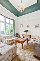 https://images.listonce.com.au/custom/160x/listings/89-yarralea-street-alphington-vic-3078/007/00638007_img_04.jpg?33-hEz4e7GU