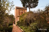 https://images.listonce.com.au/custom/160x/listings/896-898-swanston-street-carlton-vic-3053/433/01950433_img_21.jpg?eHsPlKRrEvw
