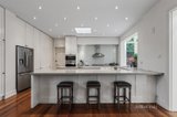 https://images.listonce.com.au/custom/160x/listings/896-glenferrie-road-kew-vic-3101/144/01562144_img_11.jpg?kY8Q6m_rKtk