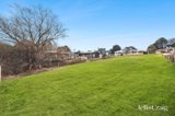 https://images.listonce.com.au/custom/160x/listings/8a-8a-albert-lane-daylesford-vic-3460/693/01896693_img_04.jpg?-BRaa0Hb81Q