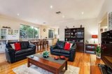 https://images.listonce.com.au/custom/160x/listings/8a-calrossie-avenue-montmorency-vic-3094/176/01916176_img_03.jpg?Rzb2Skx0uIo