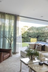 https://images.listonce.com.au/custom/160x/listings/8a-central-park-road-malvern-east-vic-3145/510/01766510_img_06.jpg?iccgQtJnsh8