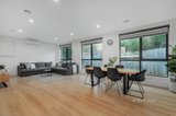 https://images.listonce.com.au/custom/160x/listings/8a-coolabah-street-mooroolbark-vic-3138/611/01189611_img_04.jpg?_Jj_jIHOG5E