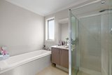 https://images.listonce.com.au/custom/160x/listings/8a-esther-street-templestowe-lower-vic-3107/056/01910056_img_07.jpg?EEfqUPv5zdQ