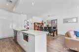 https://images.listonce.com.au/custom/160x/listings/8a-hansen-street-altona-north-vic-3025/239/01613239_img_03.jpg?rJIJjLXexu4
