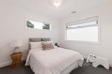 https://images.listonce.com.au/custom/160x/listings/8a-hartley-road-croydon-vic-3136/054/01622054_img_10.jpg?CUlJx2iDJfo