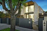 https://images.listonce.com.au/custom/160x/listings/8a-hodder-street-brighton-east-vic-3187/796/00559796_img_01.jpg?s-nRvipKbUU